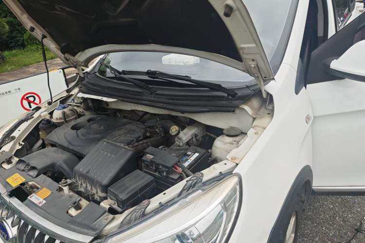 Used Karry K50 2016 K50S 1.5L Manual Luxury Model Engine Bay Left