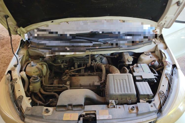 Used Karry K50  Engine Bay