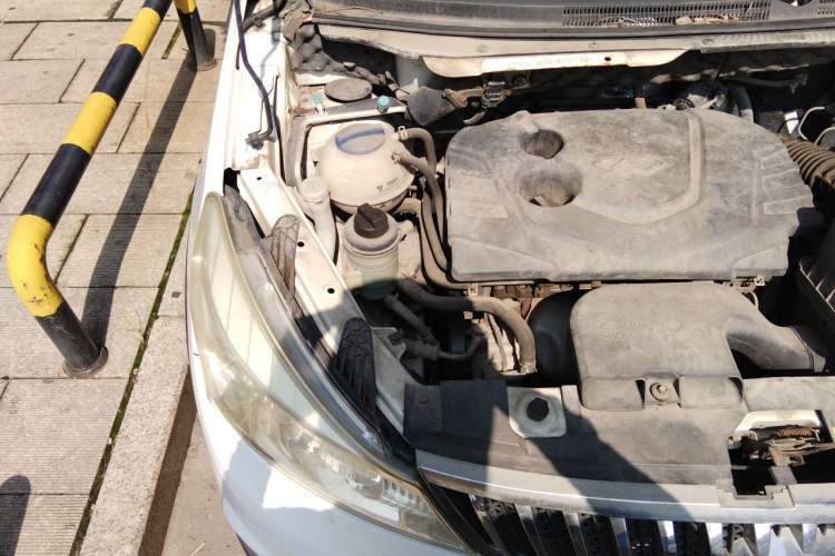 Used Karry K50 2016 K50S 1.5L Automatic Luxury Model Engine Bay Right