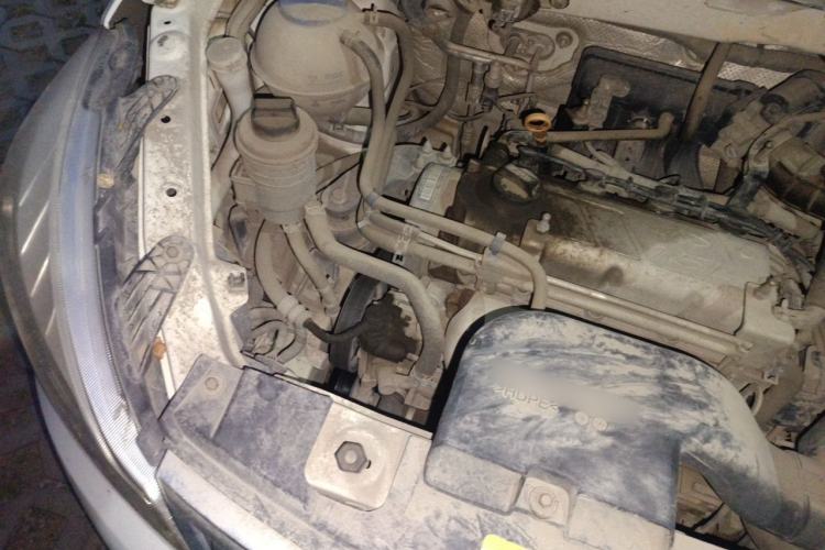 Used Karry K50 2016 K50S 1.5L Manual Luxury Model Engine Bay Right