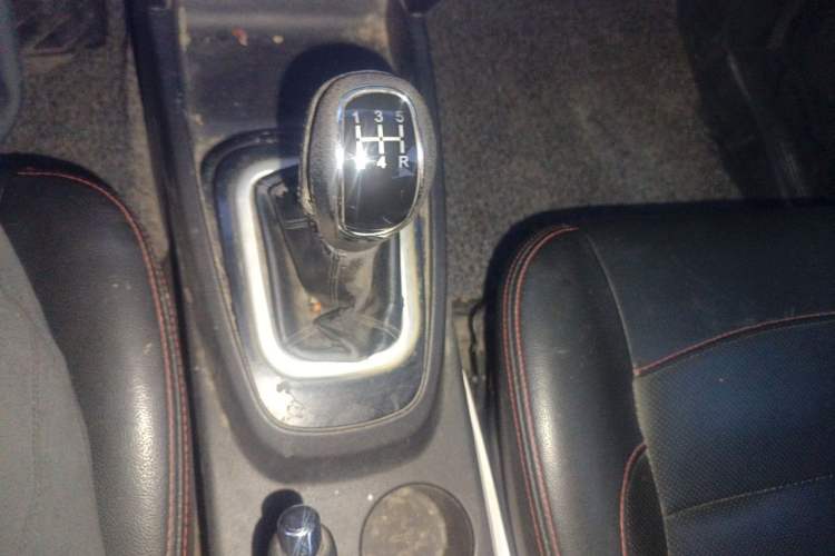 Used Karry K50 2016 K50S 1.5L Manual Luxury Model Gear Lever