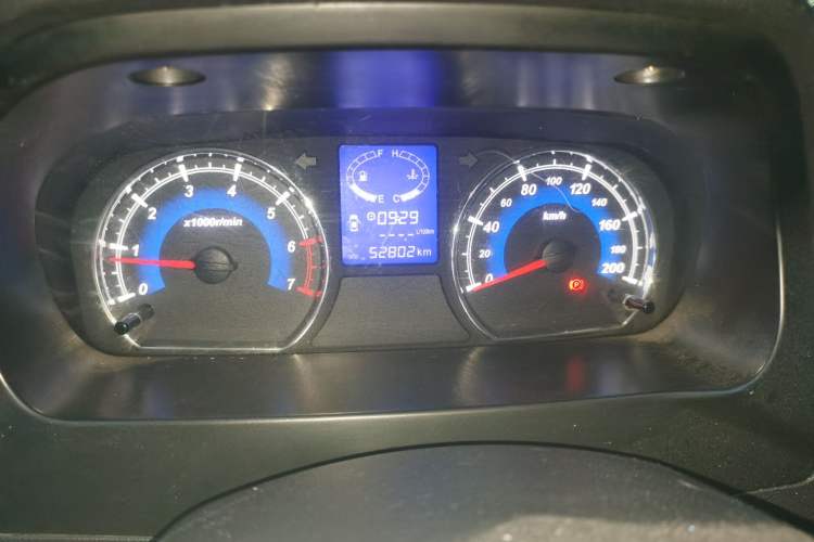Used Karry K50 2016 K50S 1.5L Manual Standard Model Odometer Close Up