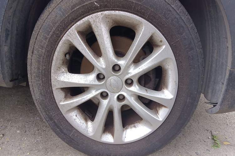 Used Karry K50 2016 K50S 1.5L Automatic Luxury Model Right Front Wheel Hub