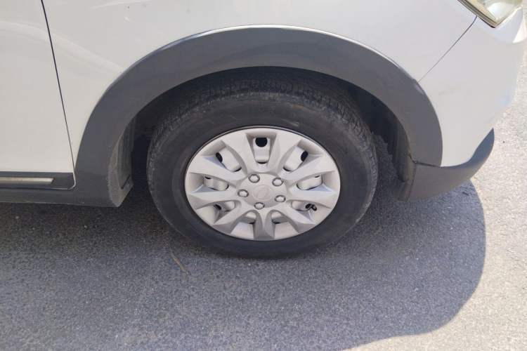 Used Karry K50 2016 K50S 1.5L Manual Standard Model Right Front Wheel Hub