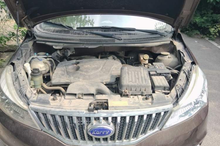 Used Karry K50  Engine Bay
