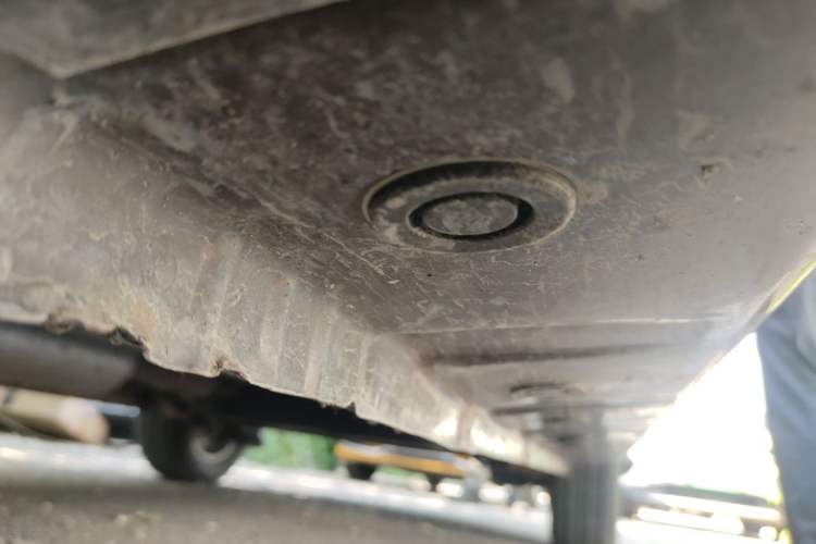 Used Karry K50  Chassis Front Left