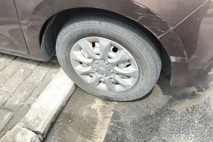 Used Karry K50 2017 1.5L Manual Standard Edition Right Front Wheel Hub