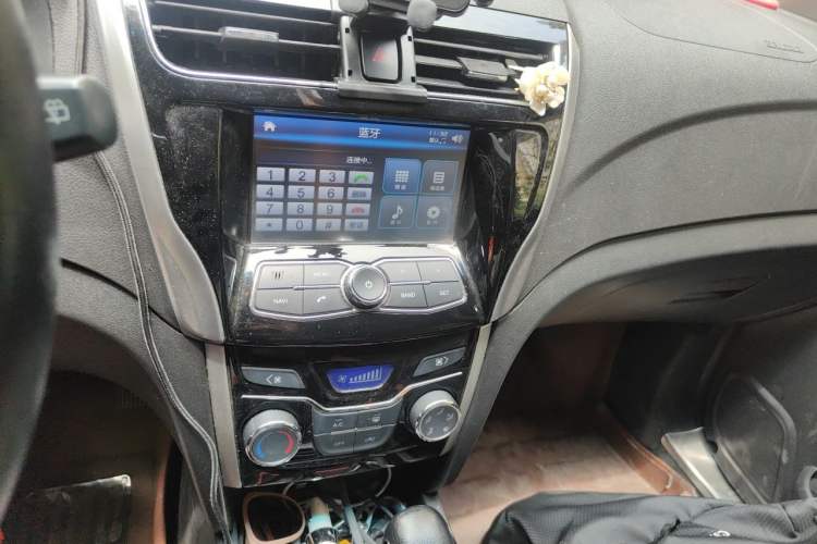 Used Karry K50 2017 K50S 1.5L Automatic Luxury Model Audio And AC Panel