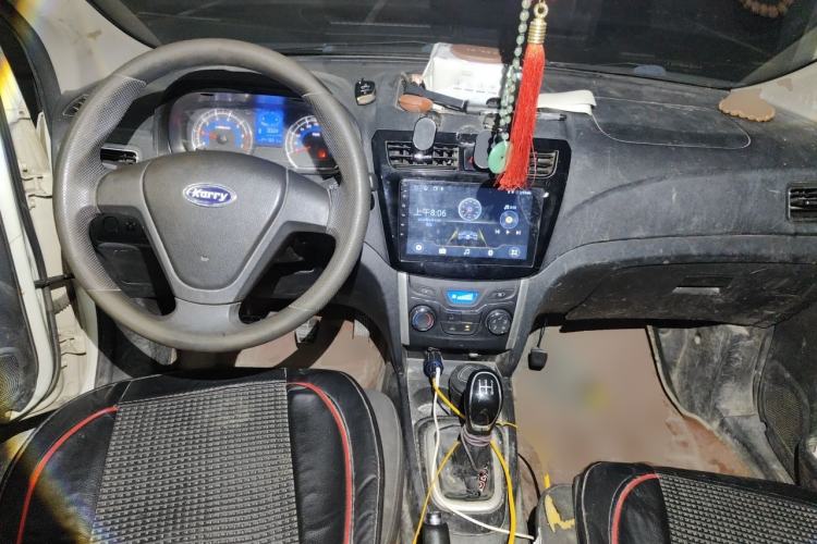 Used Karry K50 2017 1.5L Manual Base Version Center Console
