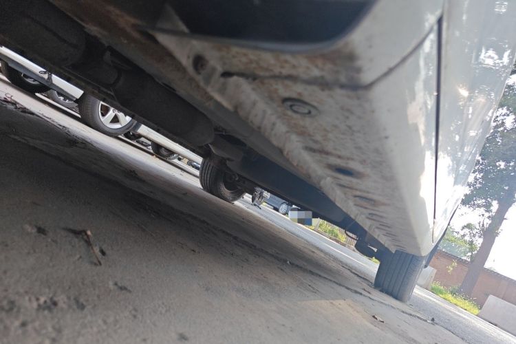 Used Karry K50  Chassis Front Left