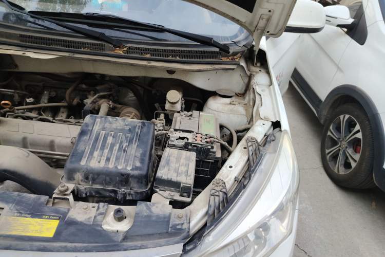 Used Karry K50 2017 1.5L Manual Standard Edition Engine Bay Left