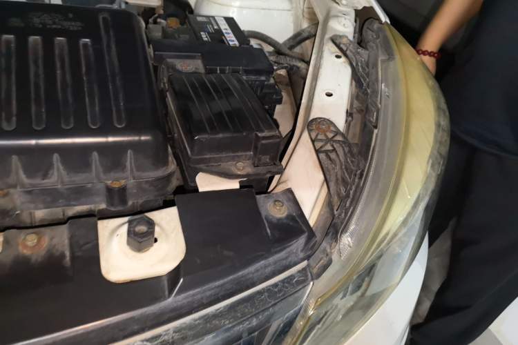 Used Karry K50  Engine Bay Left