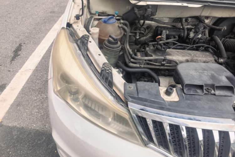 Used Karry K50 2017 1.5L Manual Base Version Engine Bay Right