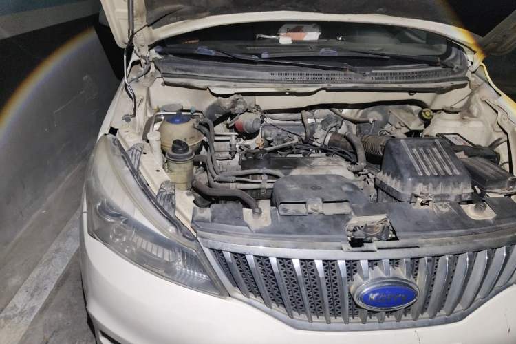 Used Karry K50 2017 1.5L Manual Base Version Engine Bay Right