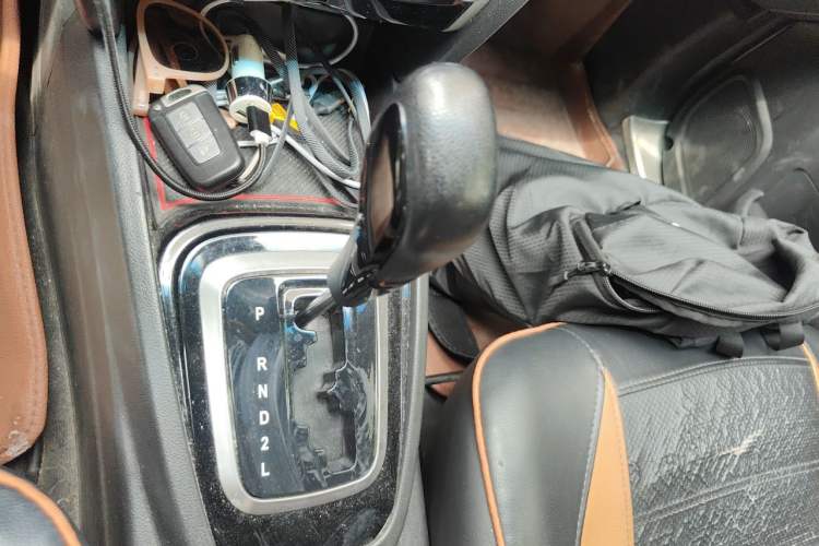 Used Karry K50 2017 K50S 1.5L Automatic Luxury Model Gear Lever