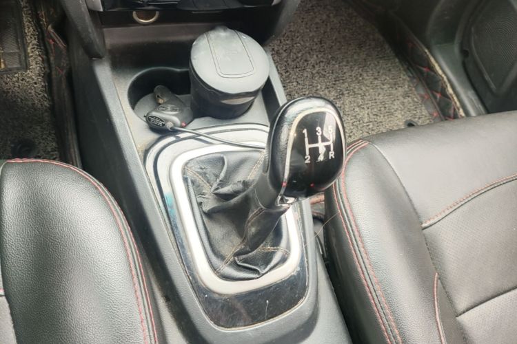 Used Karry K50 2017 1.5L Manual Standard Edition Gear Lever