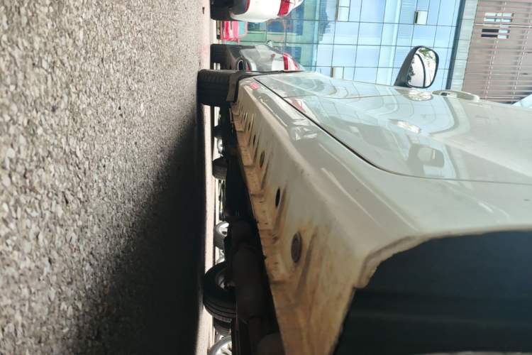 Used Karry K50 2017 1.5L Manual Standard Edition Left Side Sill