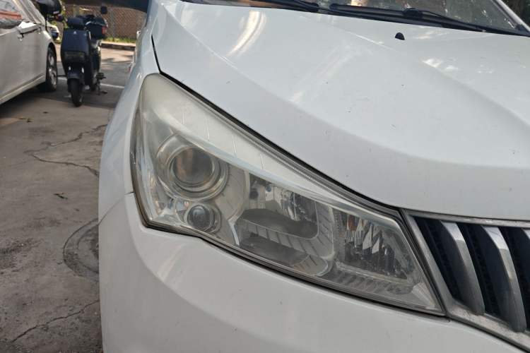 Used Karry K50  Right Front Headlight