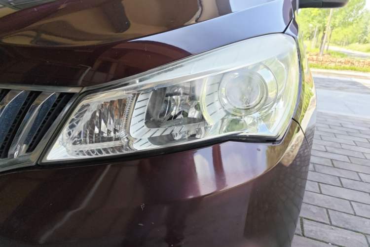 Used Karry K50 2018 1.5L Manual Comfort Model Left Front Headlight
