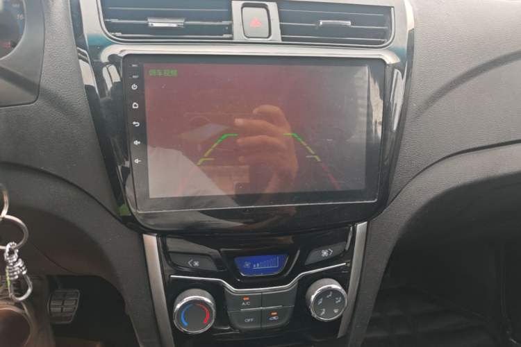Used Karry K50 2018 1.5L Manual Sunroof Version Audio And AC Panel