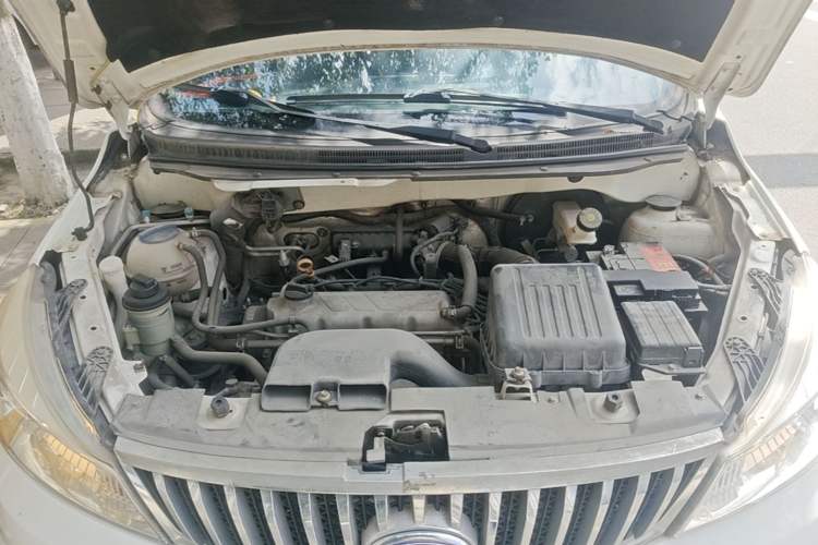 Used Karry K50 2018 1.5L Manual Comfort Model Engine Bay