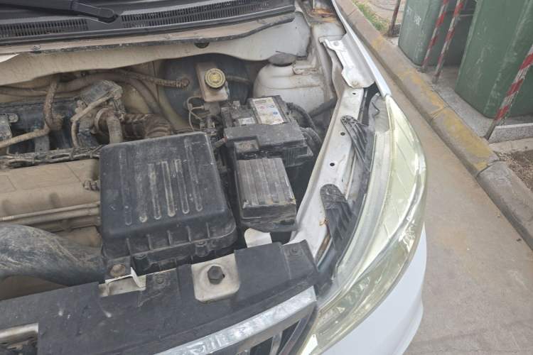 Used Karry K50  Engine Bay Left