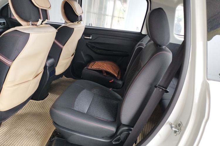 Used Karry K50 2018 K50S 1.5L Manual Sunroof Version Interior 4