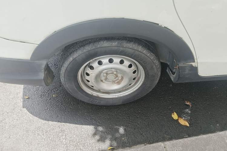 Used Karry K50 2018 1.5L Manual Comfort Model Right Rear Wheel Hub