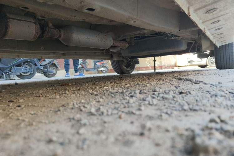 Used Karry K50  Chassis Front Left