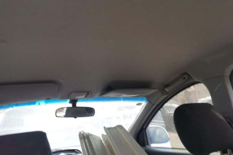 Used Karry K50  Headliner
