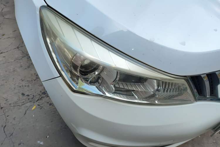 Used Karry K50EV 2018 Luxury EV Model Right Front Headlight