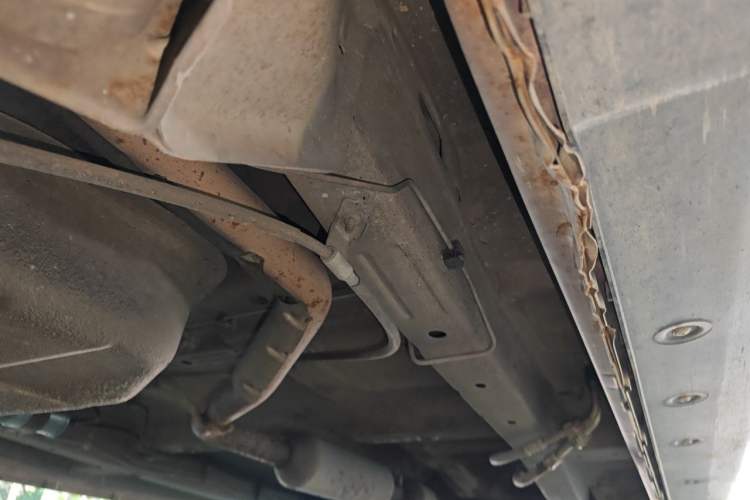 Used Karry K60 2017 1.5L Manual Flagship Model Chassis Rear Right