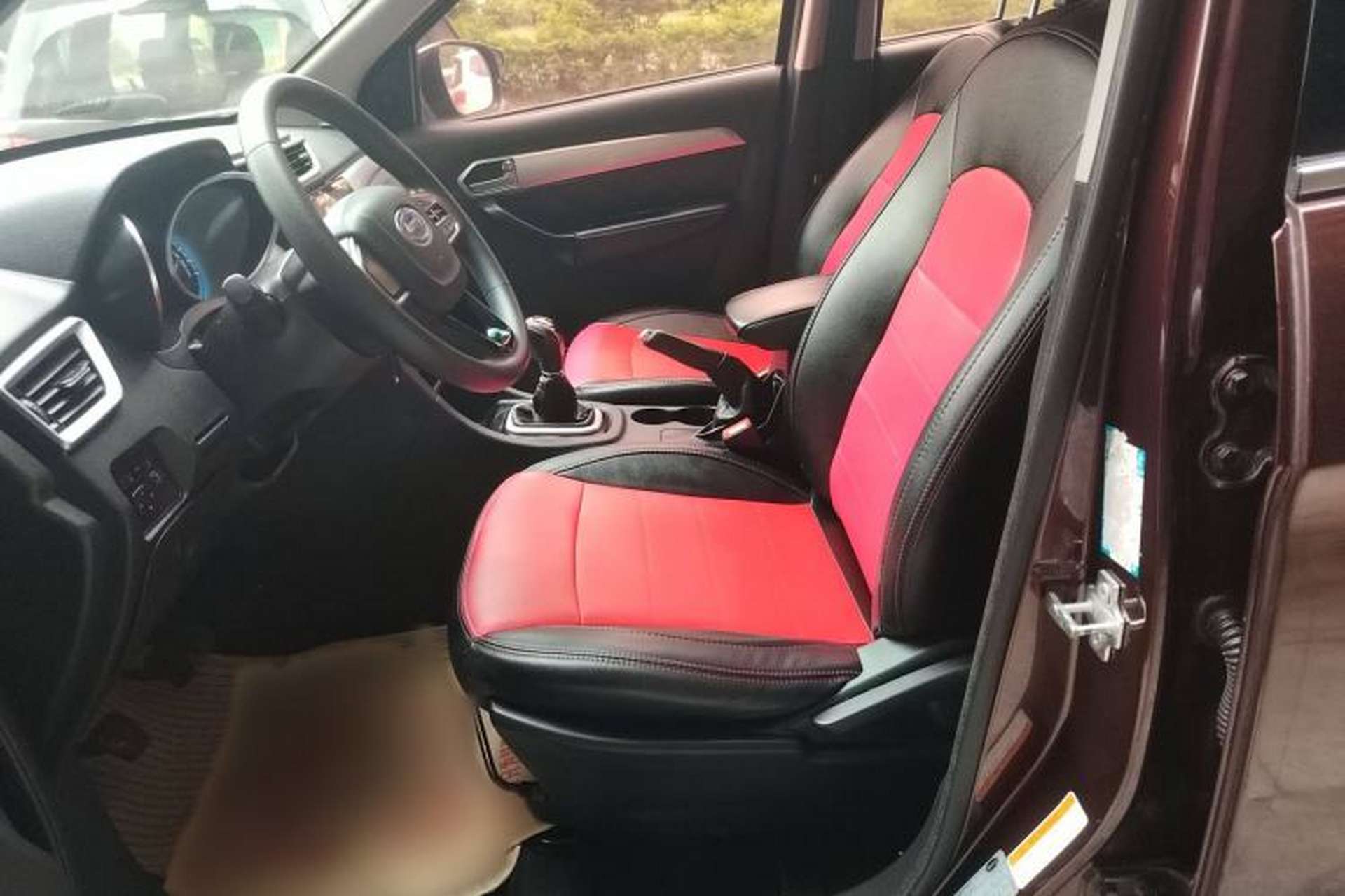 Used Karry K60 2017 1.5L Manual Comfort Model Interior 6
