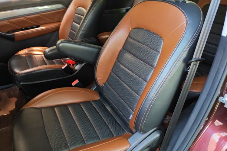 Used Karry K60 2017 1.5L Manual Flagship Model Left Rear Seat