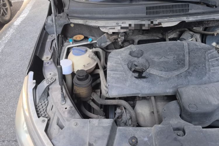 Used Karry K60 2017 1.5L Manual Comfort Model Engine Bay Right