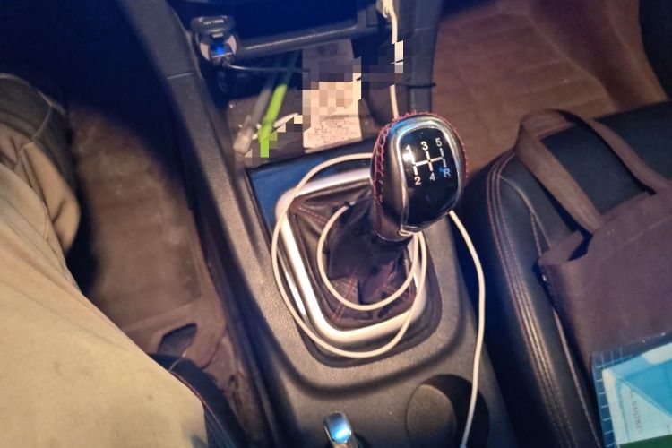 Used Karry K60 2017 1.5L Manual Flagship Model Gear Lever
