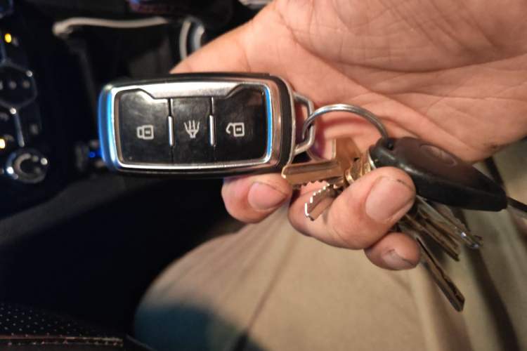 Used Karry K60 2017 1.5L Manual Flagship Model Vehicle Key