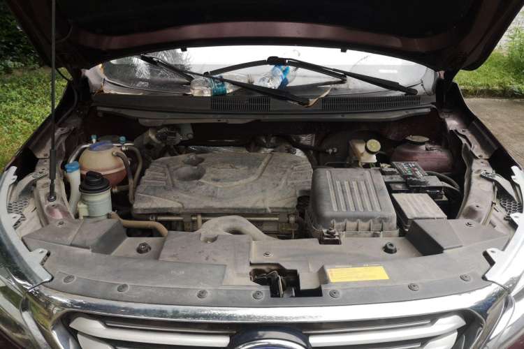 Used Karry K60 2017 1.5L Manual Flagship Model Engine Bay