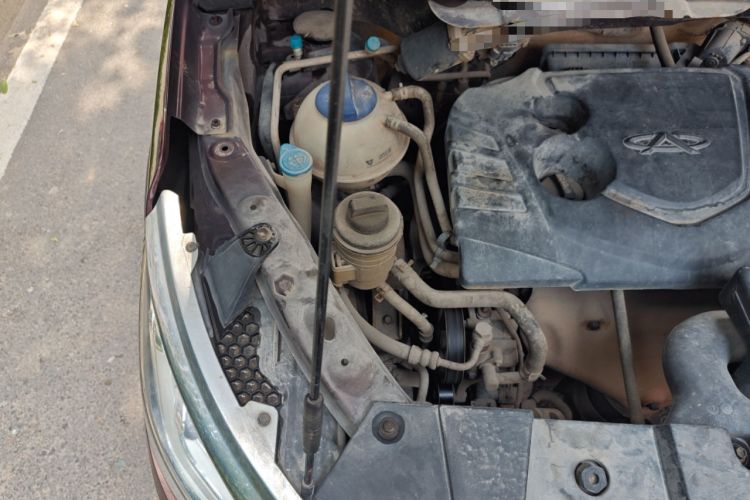 Used Karry K60 2017 1.5L Manual Luxury Model Engine Bay Right