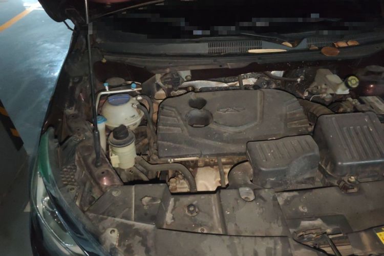 Used Karry K60 2017 1.5L Manual Flagship Model Engine Bay Right