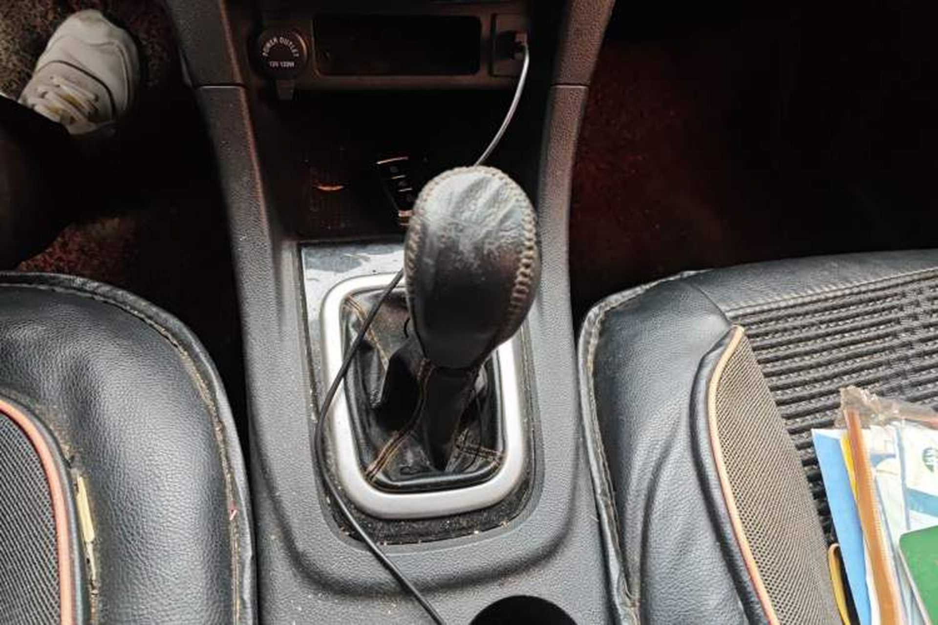 Used Karry K60 2017 1.5L Manual Flagship Model Gear Lever
