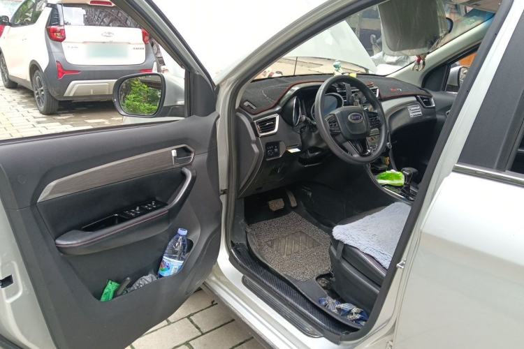 Used Karry K60 2017 1.5L Automatic Luxury Model Driver Seat