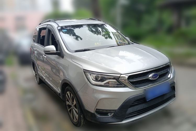 Used Karry K60 2017 1.5L Automatic Luxury Model Front Right 45 Deg