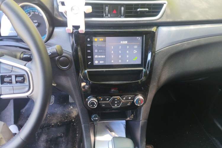 Used Karry K60 2017 1.5L Automatic Luxury Model Audio And AC Panel