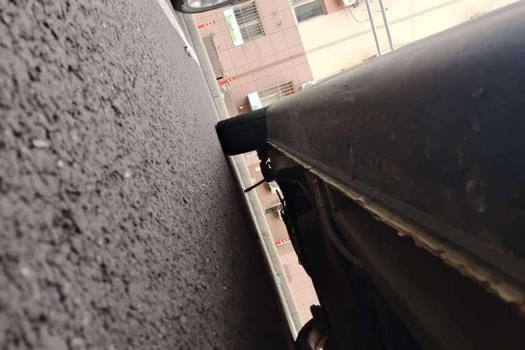 Used Karry K60  Chassis Front Right