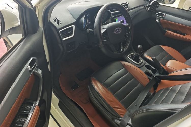 Used Karry K60 2017 1.5L Manual Flagship Model Driver Seat