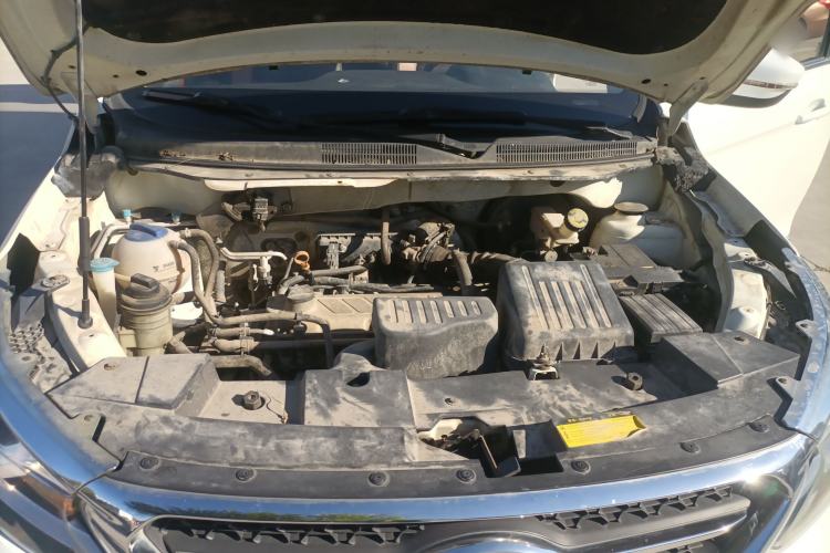 Used Karry K60 2017 1.5L Manual Flagship Model Engine Bay