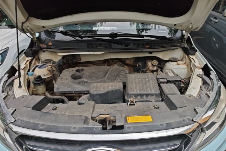 Used Karry K60 2017 1.5L Manual Luxury Model Engine Bay