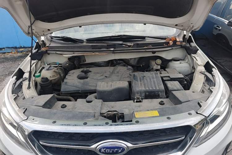 Used Karry K60 2017 1.5L Manual Flagship Model Engine Bay