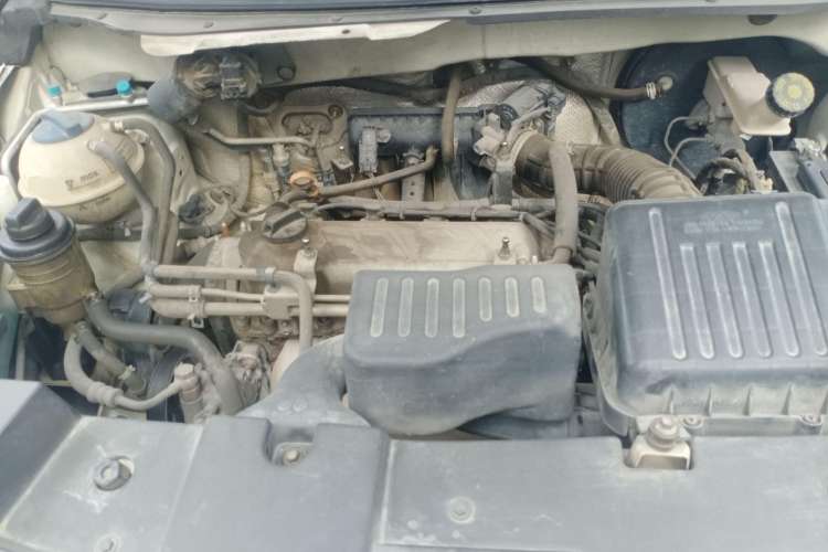 Used Karry K60 2017 1.5L Automatic Flagship Model Engine Bay